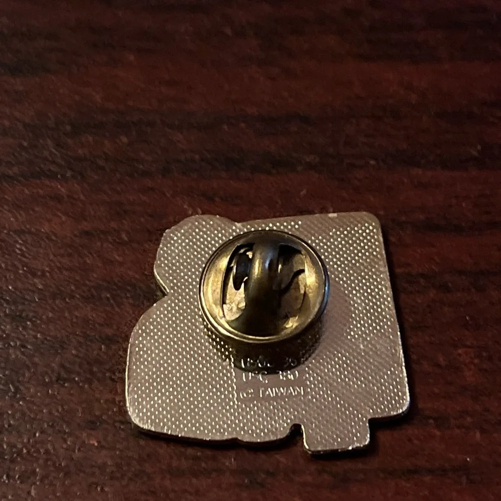 Vintage McDonald’s 1988 Olympics Ronald McDonald Mascot Employee Lapel‎ Hat Pin